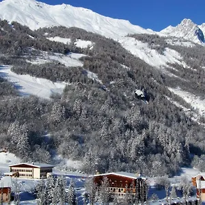  Hotel Les Ecrins D'azur