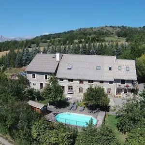 3* Maison d'hôtes D'hôtes La Grange Des Ecrins